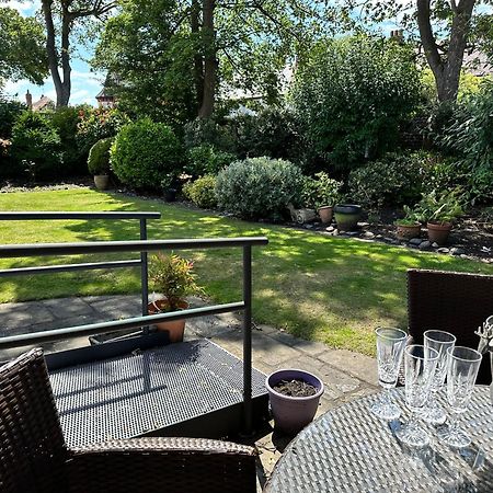 'Sounion' - Fabulous, Spacious Modern House With Large Private Garden In Leafy Lytham Lytham St Annes Exterior photo