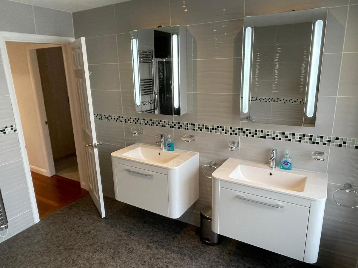 'Sounion' - Fabulous, Spacious Modern House With Large Private Garden In Leafy Lytham Lytham St Annes Exterior photo