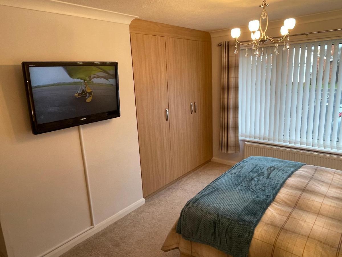 'Sounion' - Fabulous, Spacious Modern House With Large Private Garden In Leafy Lytham Lytham St Annes Exterior photo